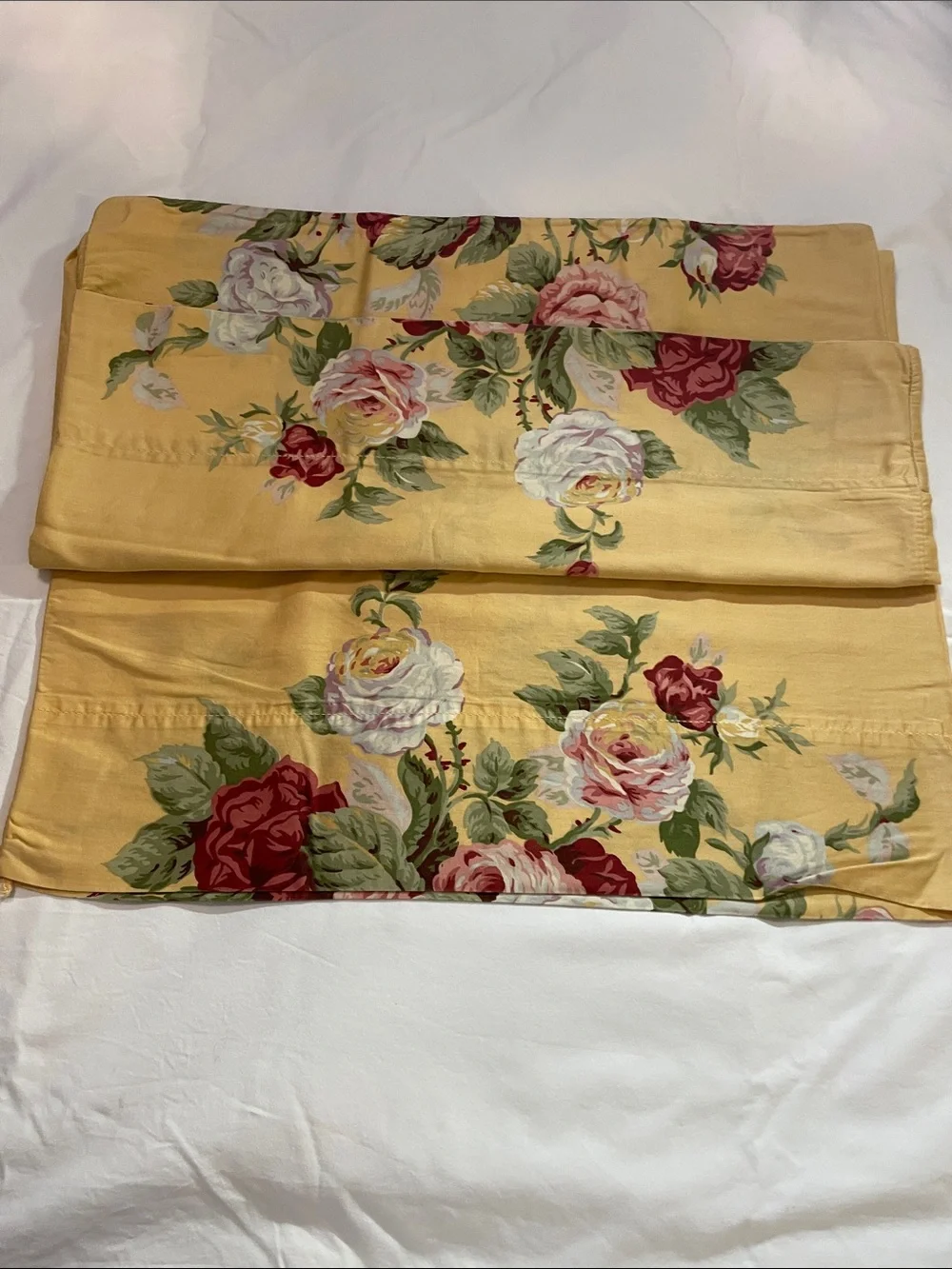 Ralph Lauren vintage “Kathleen” 100% Cotton yellow floral print pillowcases